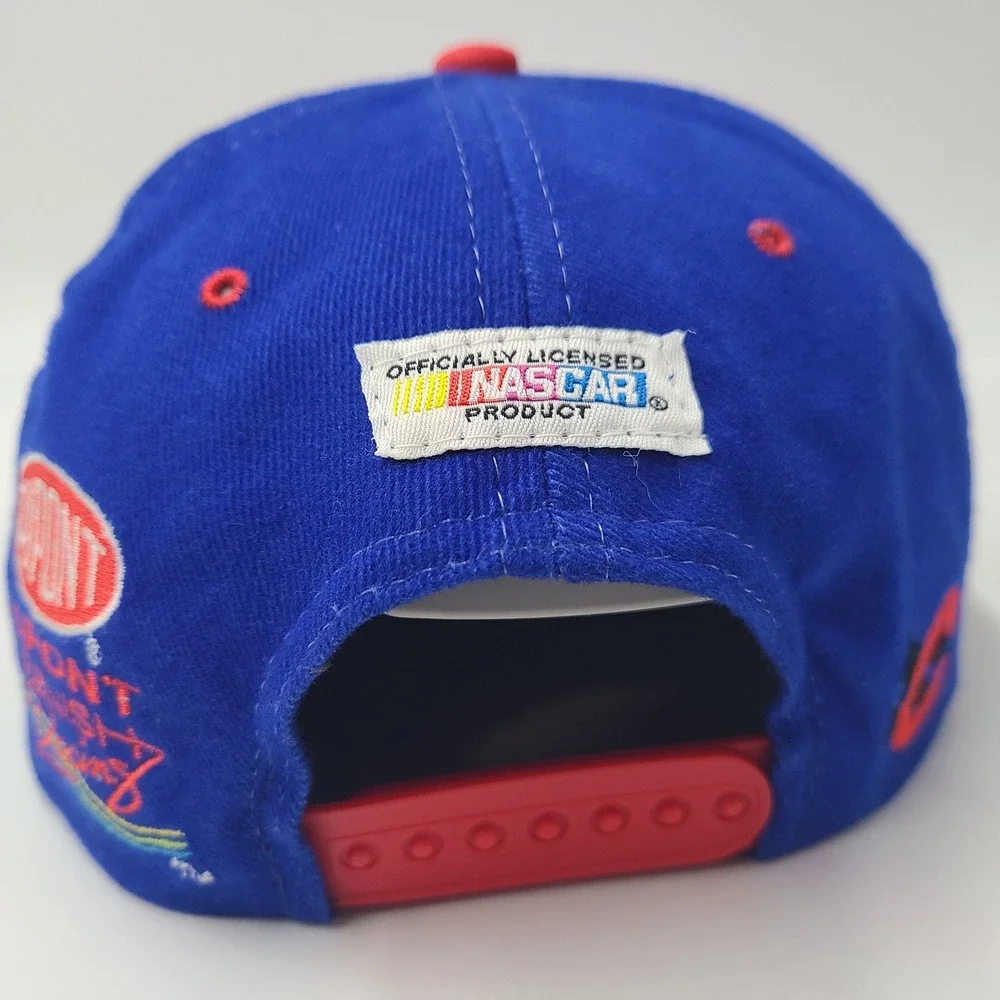 Chase hat seems